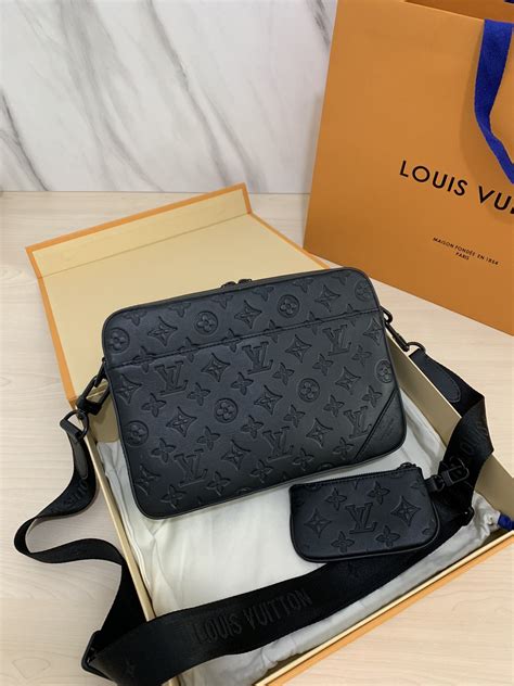 louis vuitton duo messenger bag